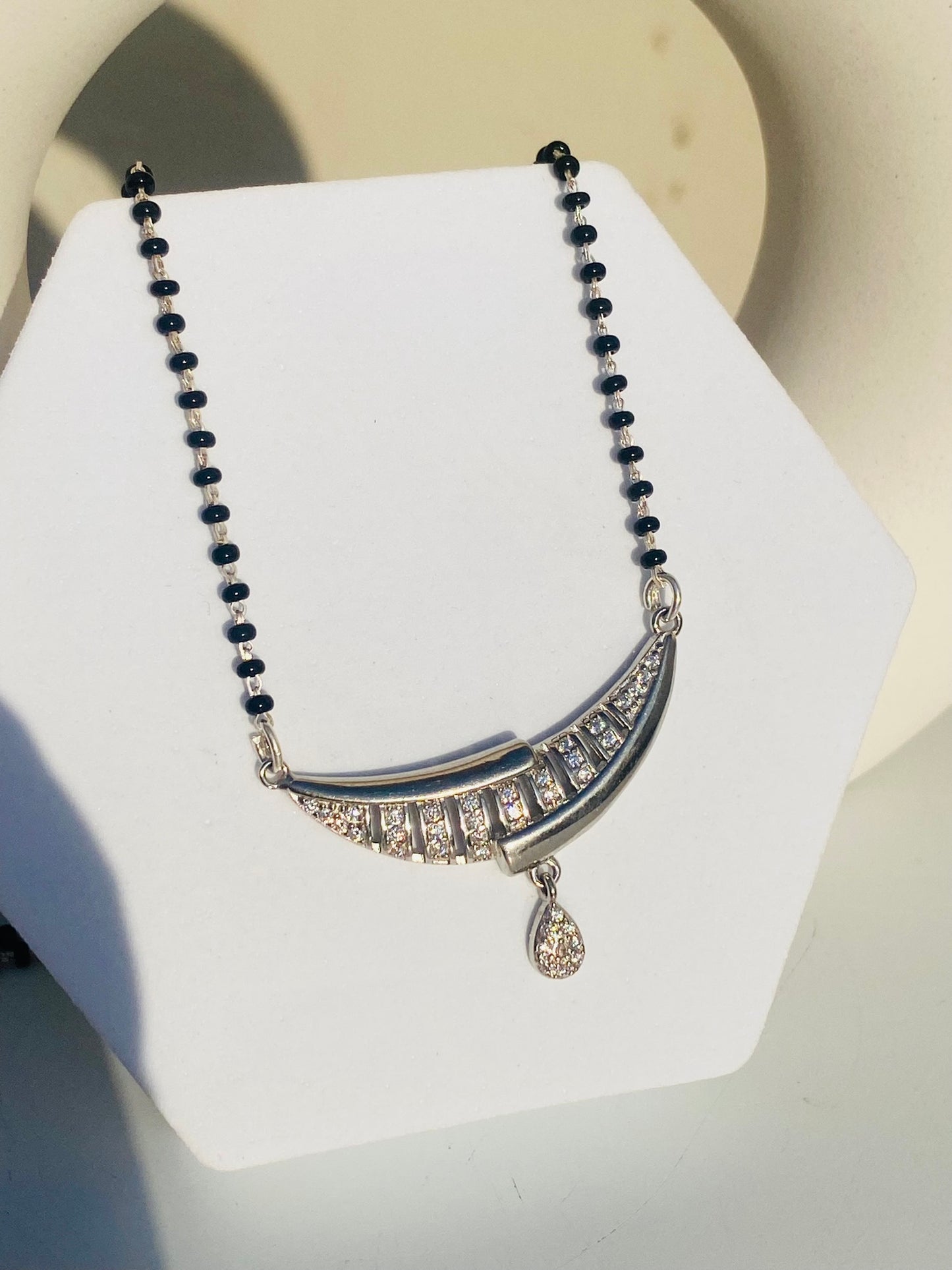 silver alluring mangalsutra