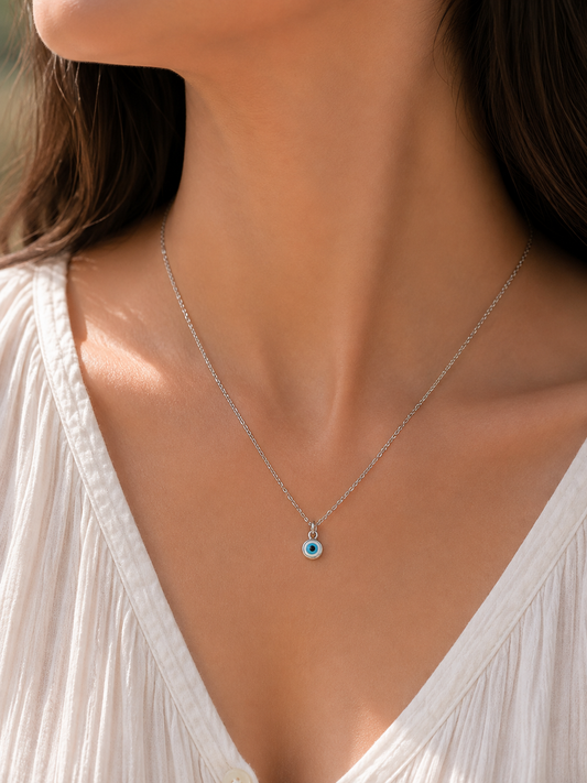 Tiny Evil Eye Neckpiece