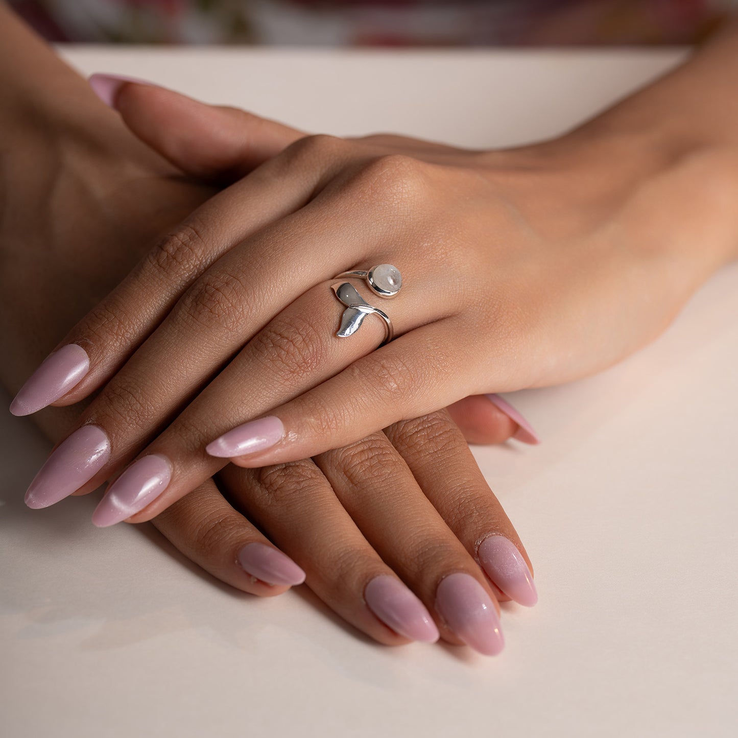 lunar serin ring