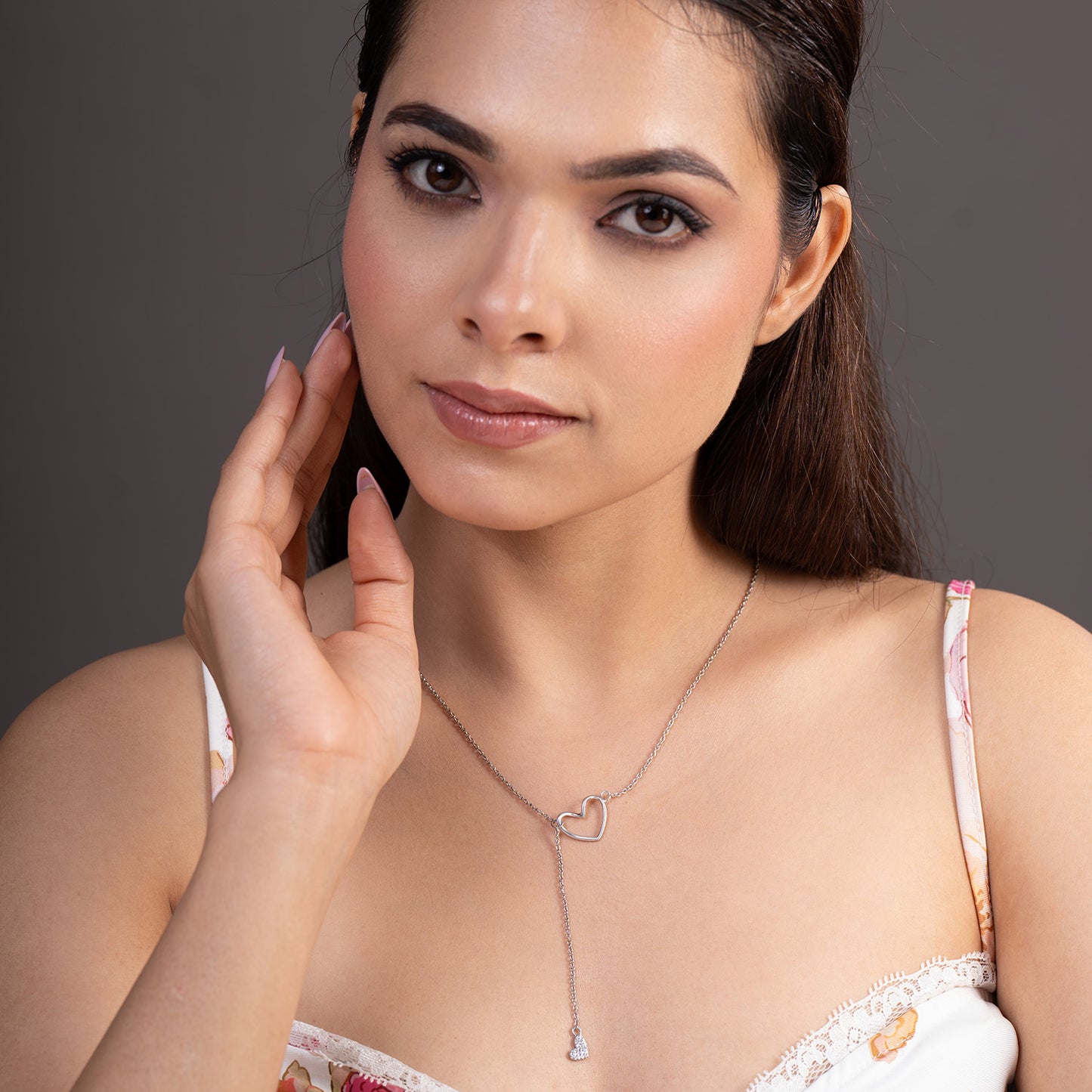 linked hearts neckpiece