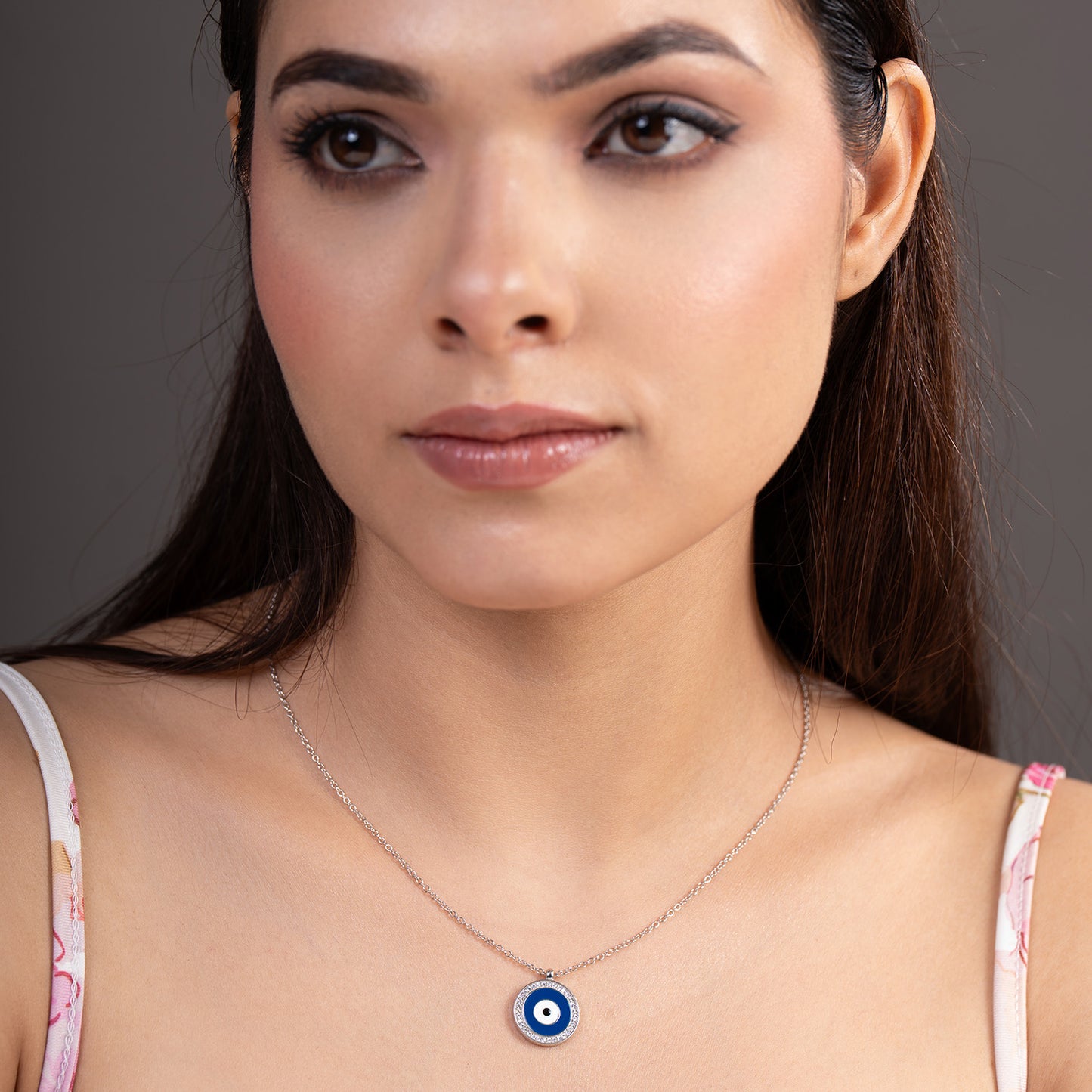 mystic gaze neckpiece