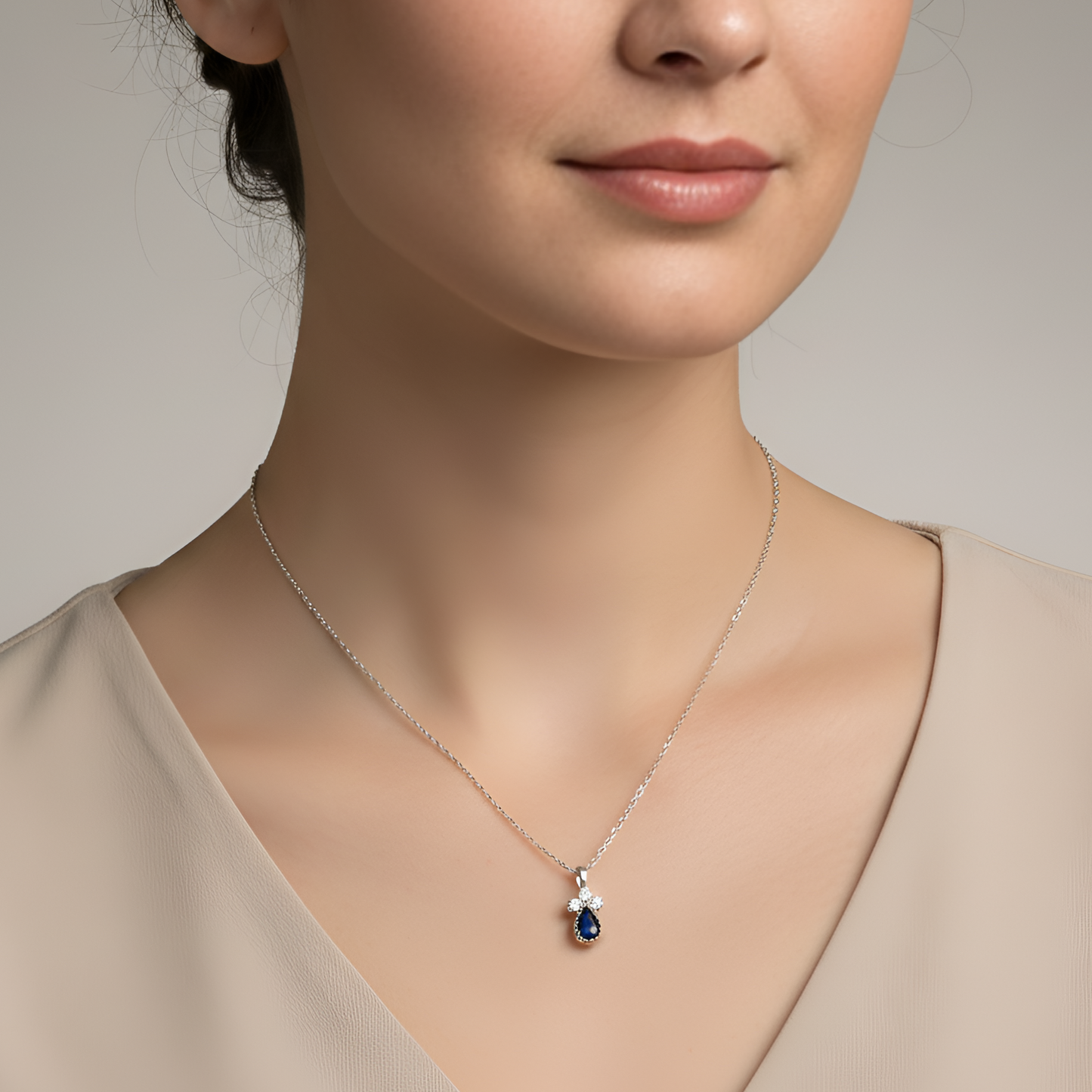 sapphire glow neckpiece