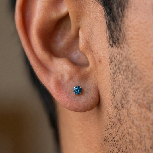 Sapphire Glow Single Stud (3mm) for Men