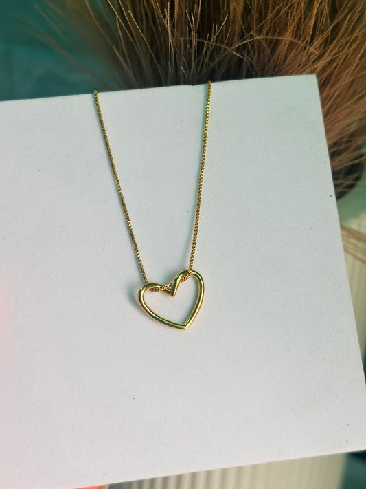 Pinteresty Heart Pendant