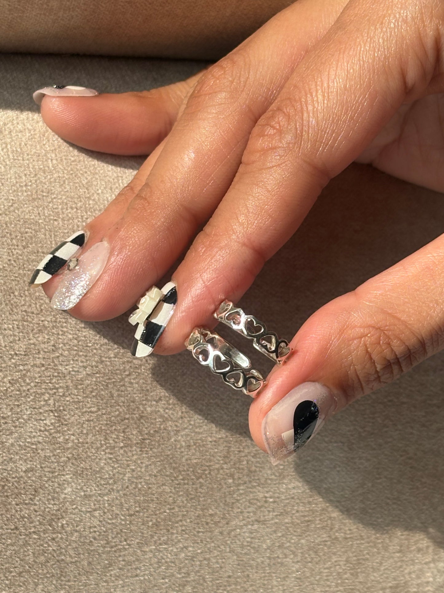 dilruba toe rings