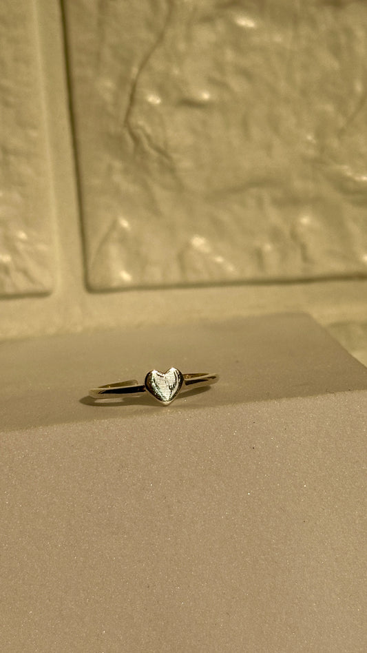 Mini Heart Ring
