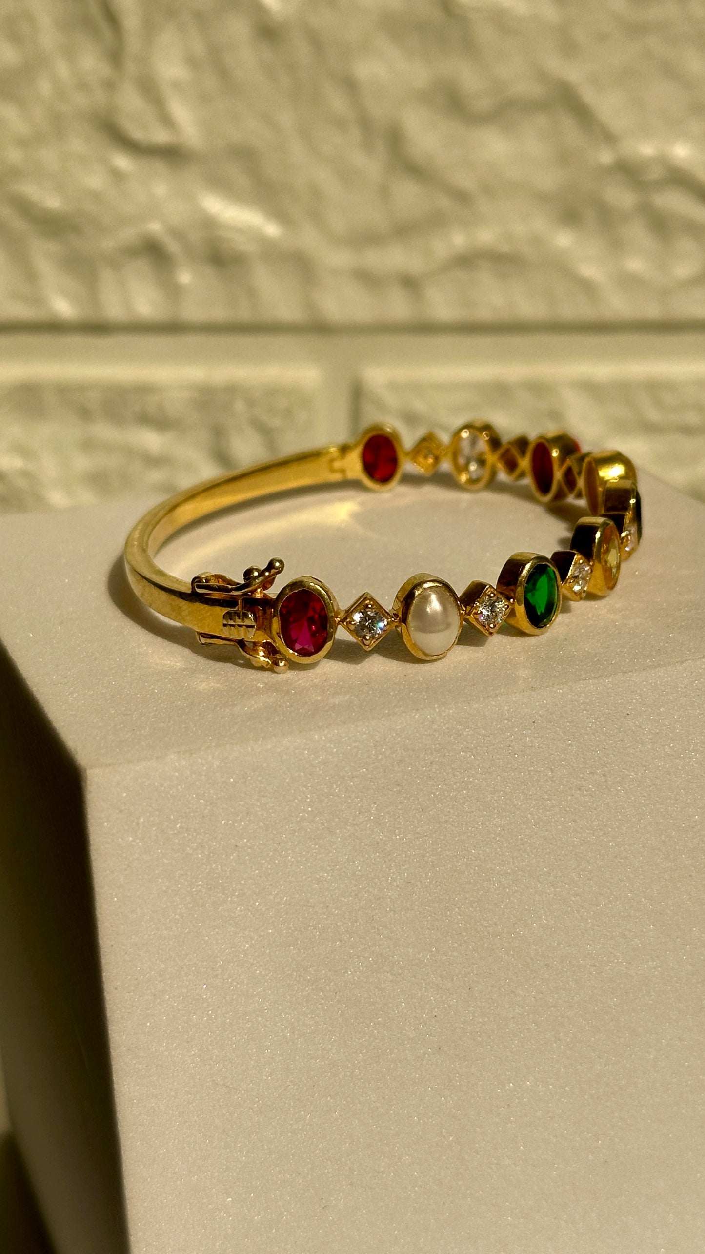 navratna bangle