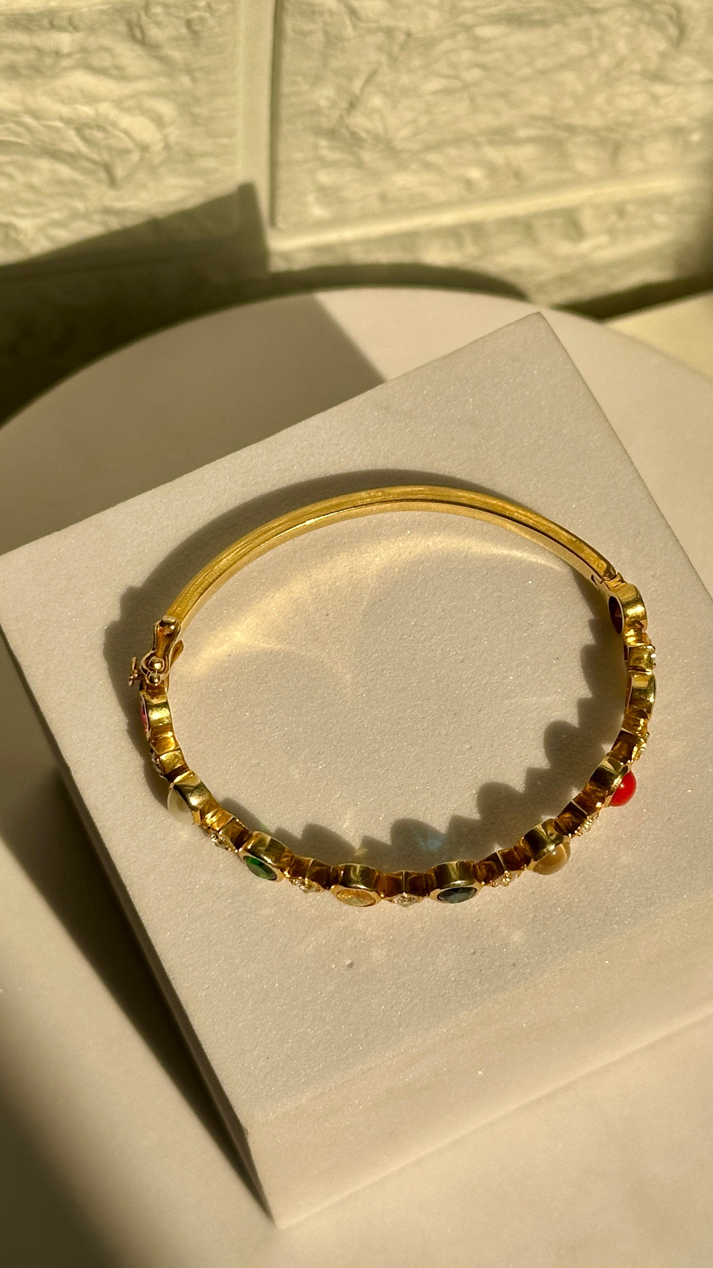 navratna bangle