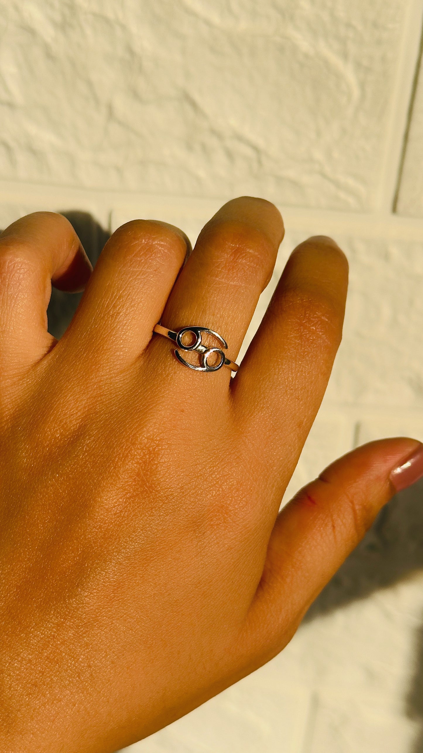 zodiac cancer ring