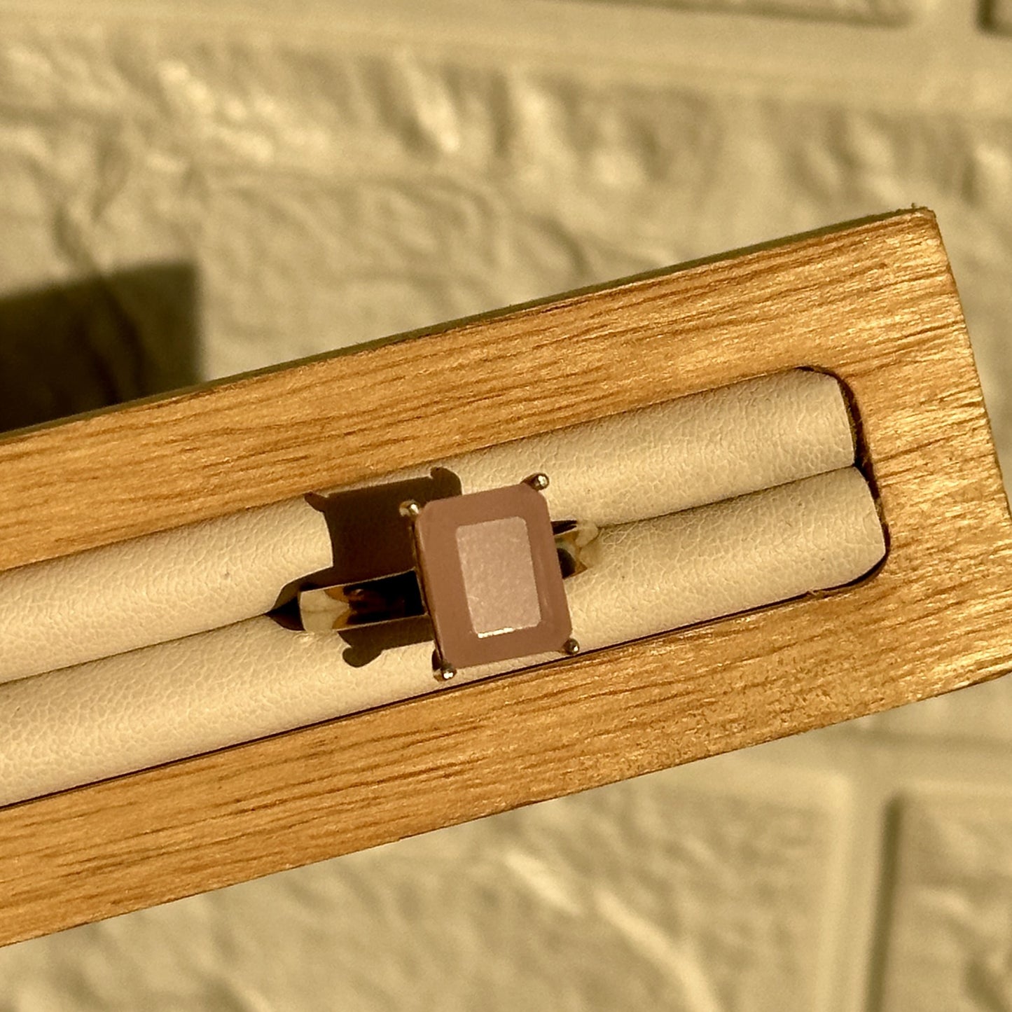 rose quartz ring