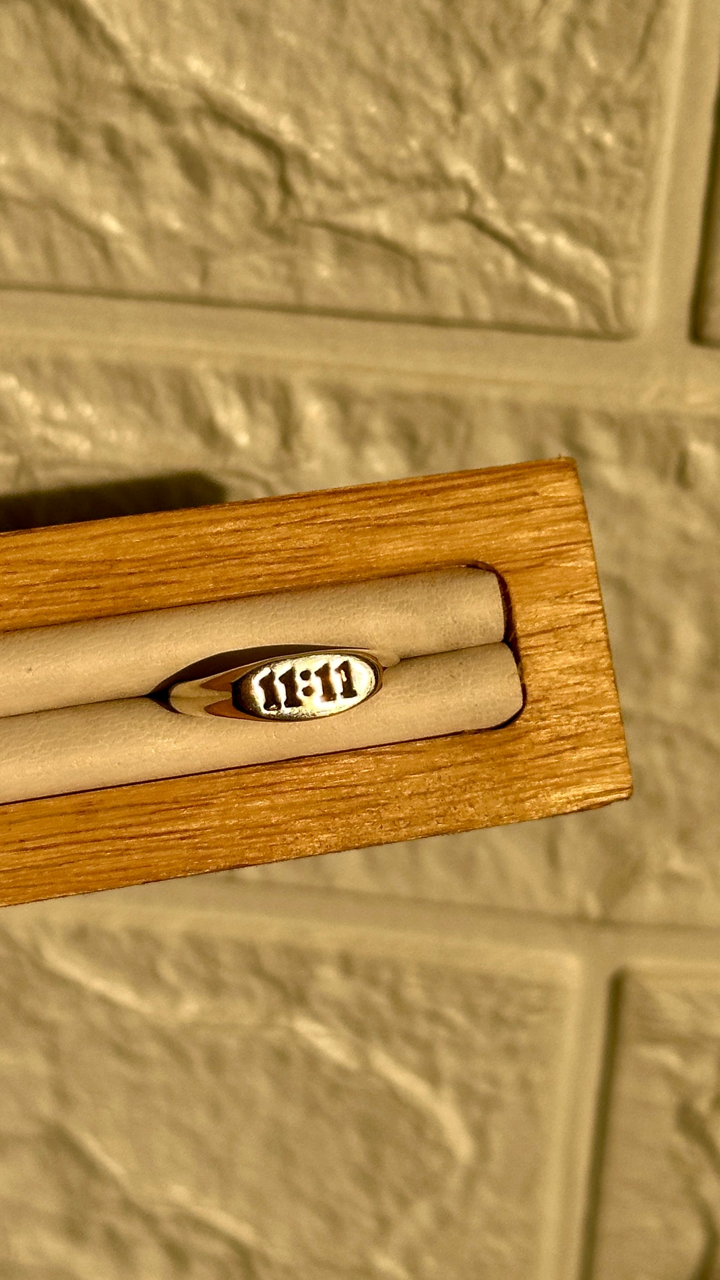 11:11 ring