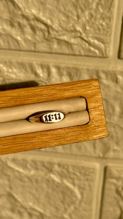 11:11 Ring