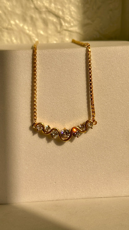 Wavy Spark Neckpiece