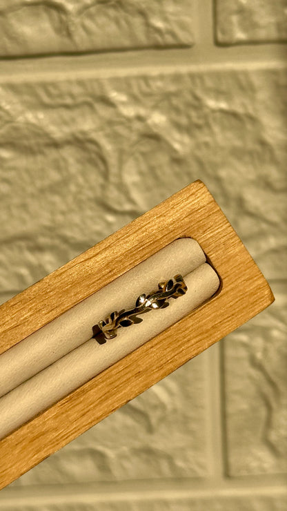 The Vine Ring