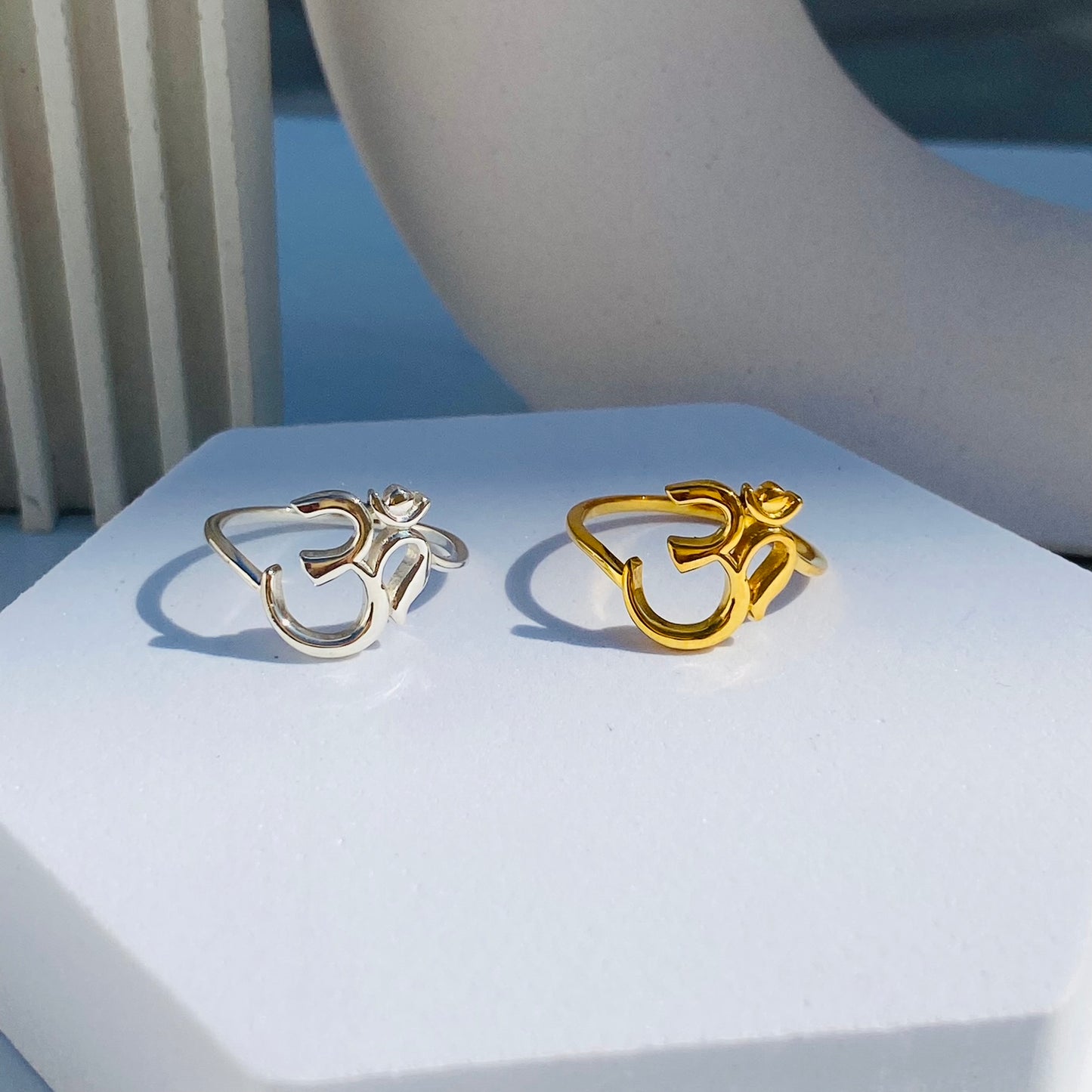 divine om ring