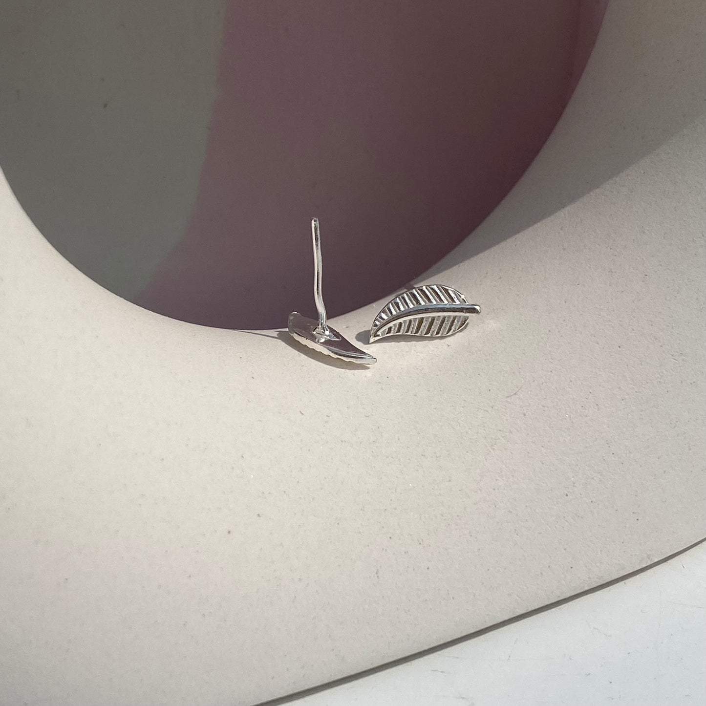 leaf studs