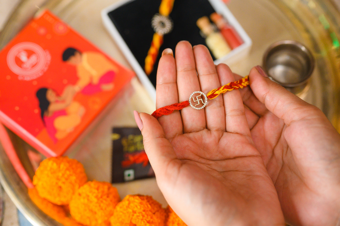 swastik glow rakhi