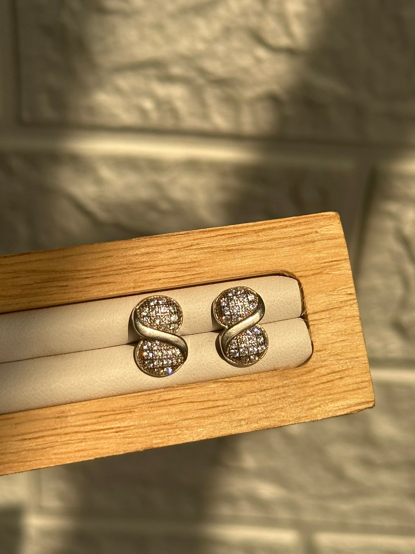 forever glow studs