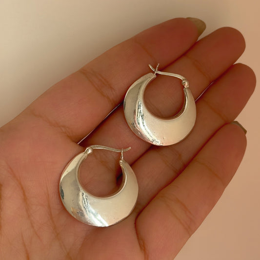 Curvy Hoops