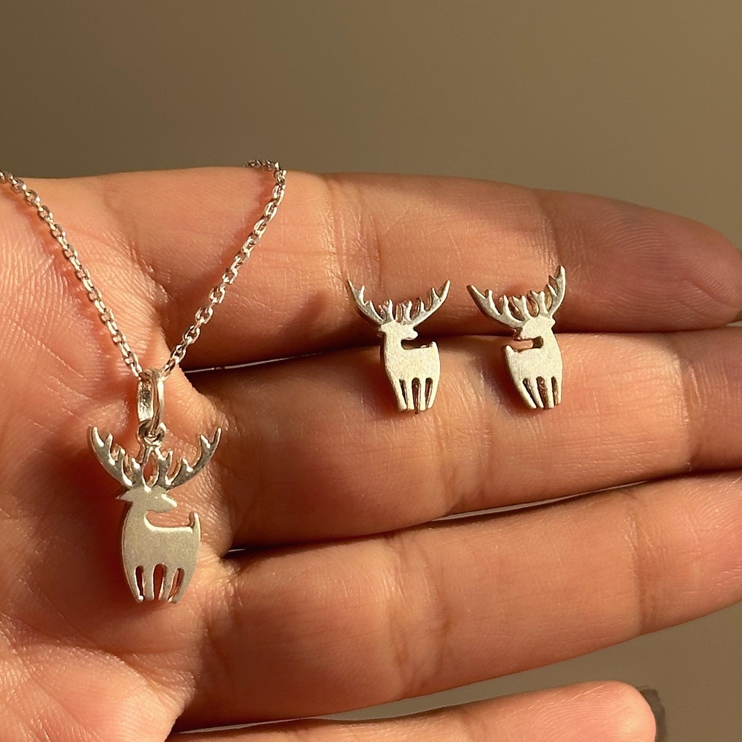 mystic deer pendant set