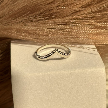 Dusky Vanki Ring