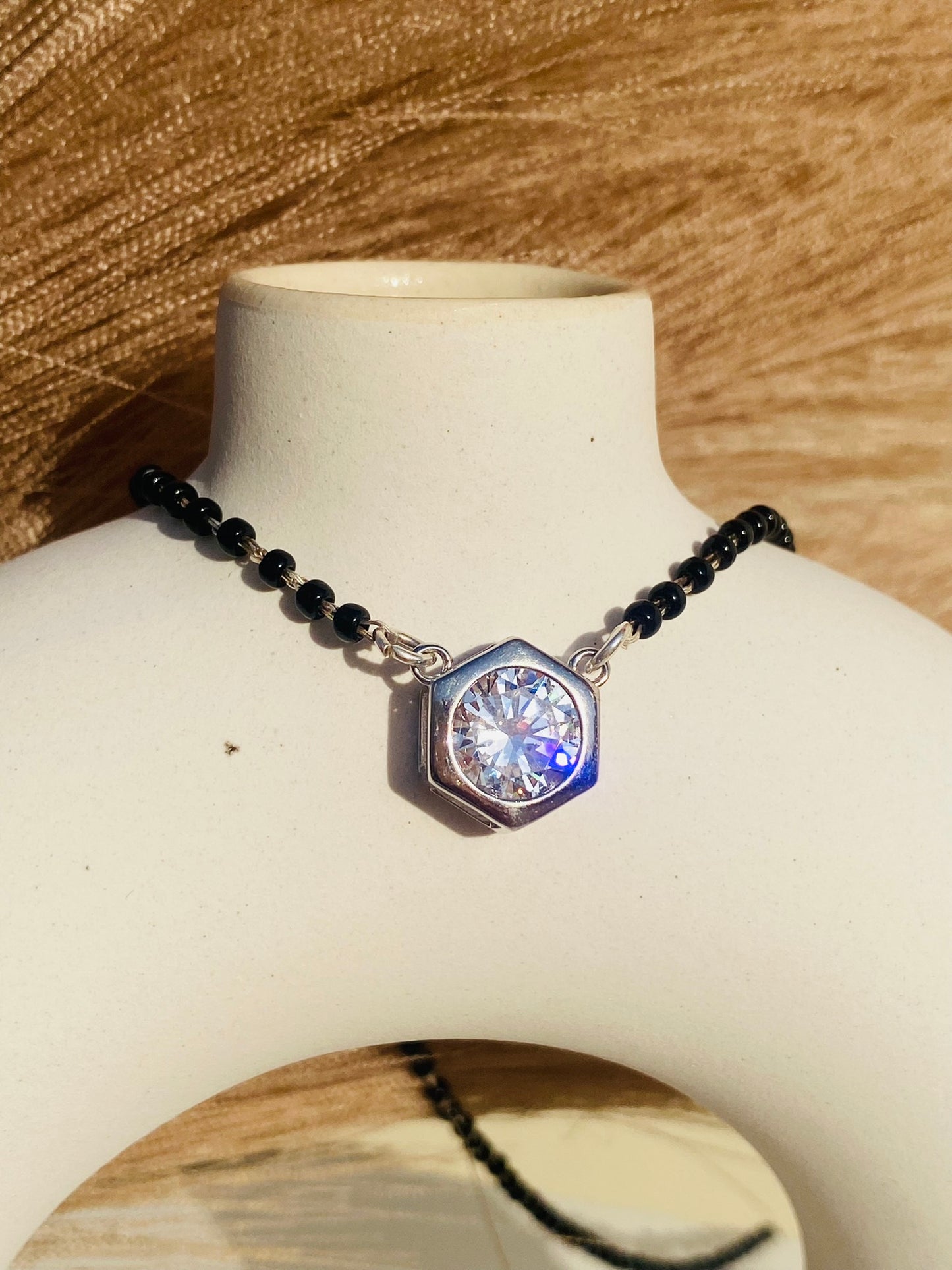 hexa spark mangalsutra