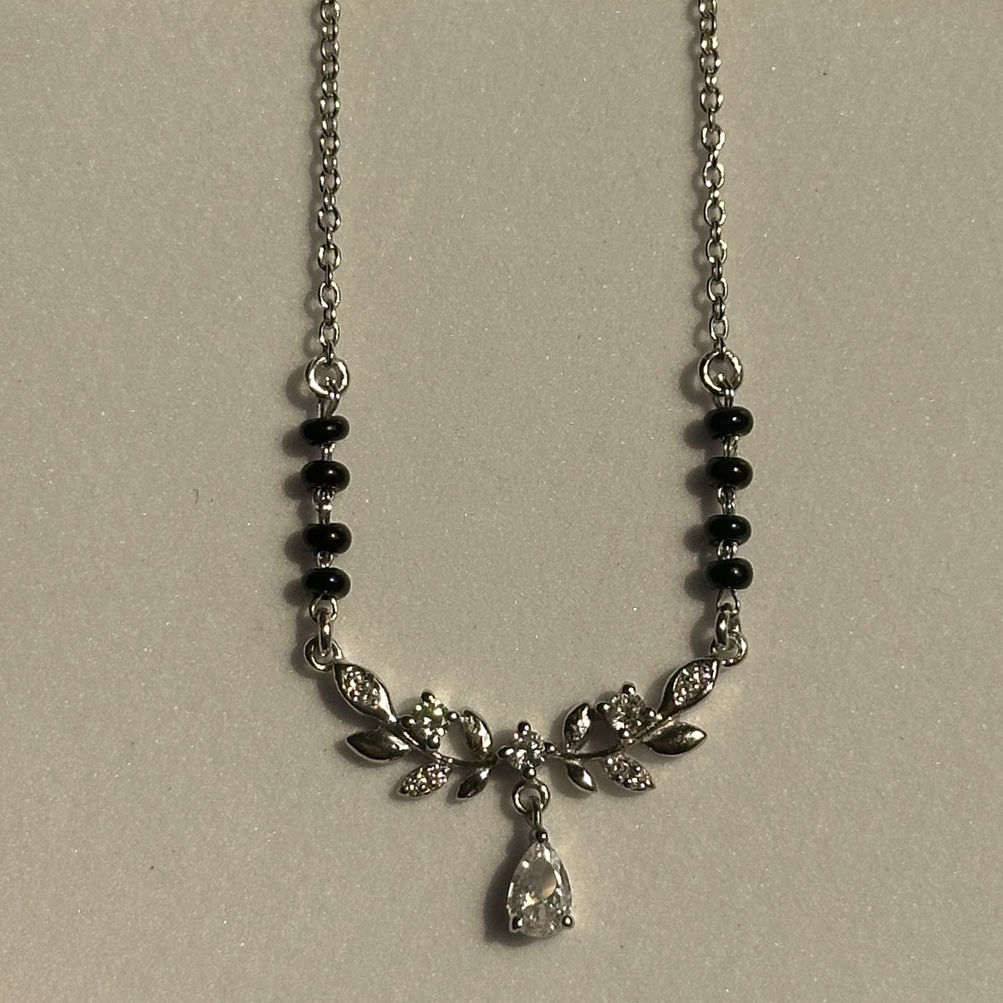 gleam drop mangalsutra