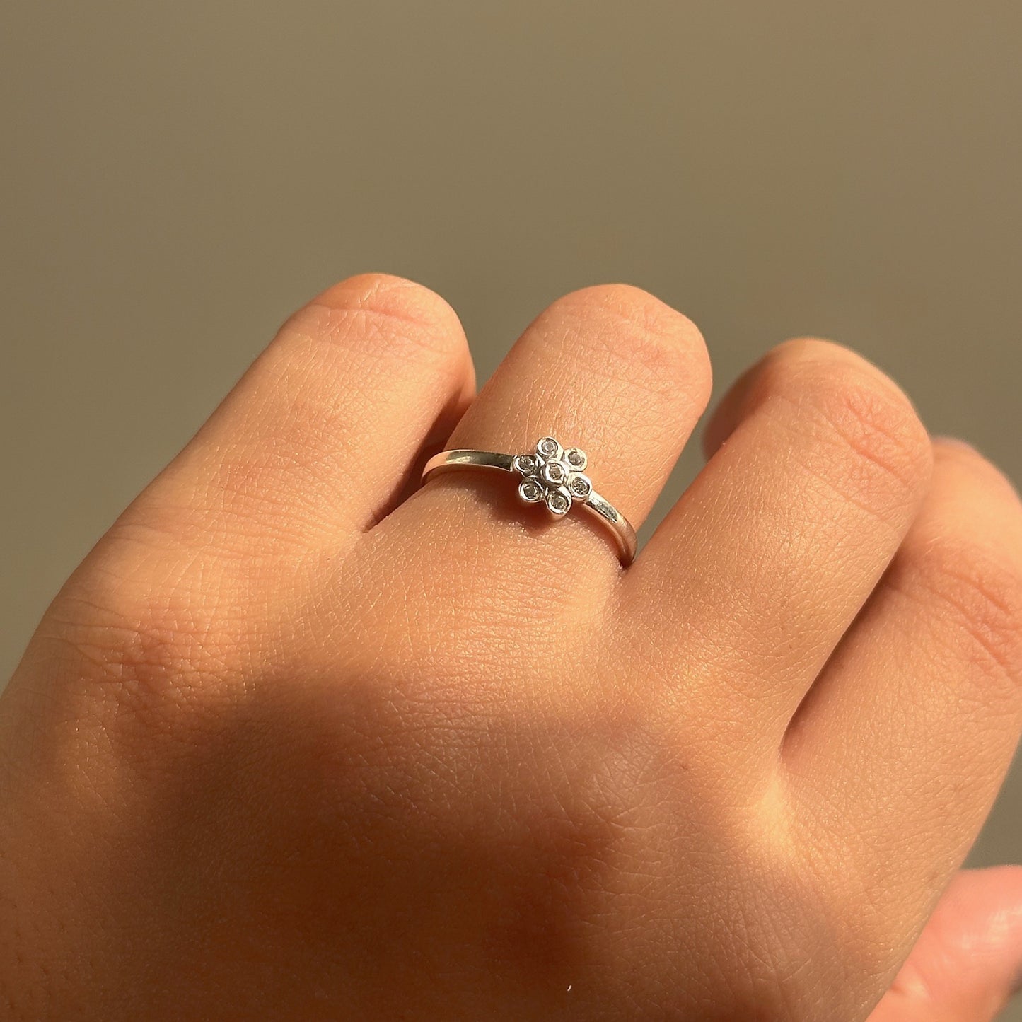 bloom stone ring