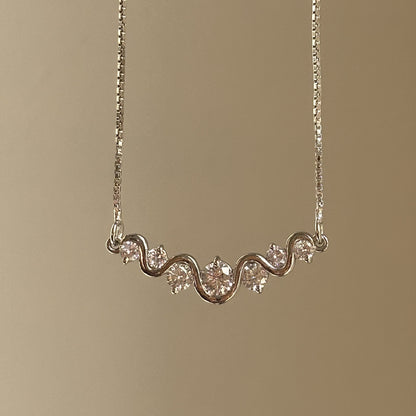 Wavy Spark Neckpiece