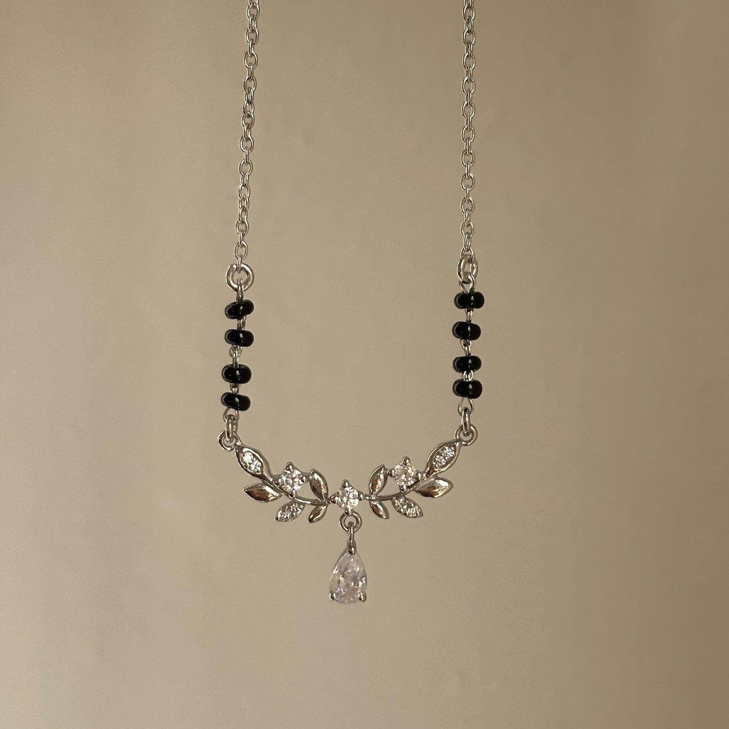 gleam drop mangalsutra