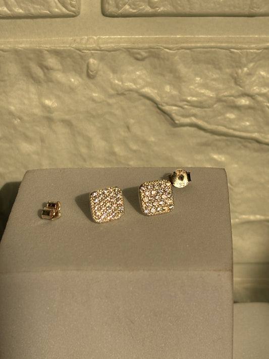 Blaze Studs 2