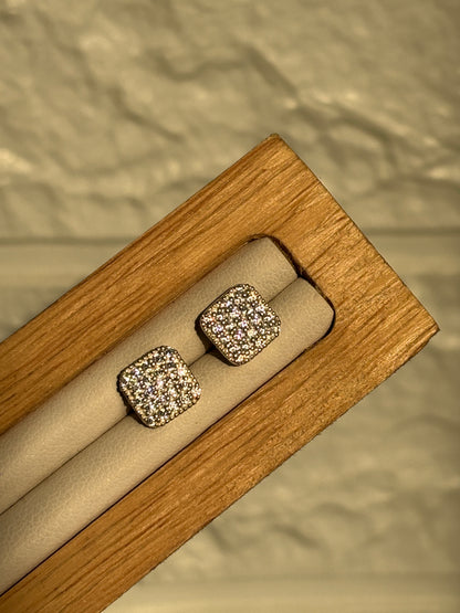 Blaze Studs 2