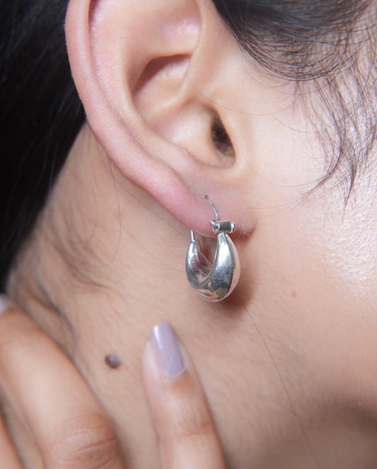 Cashew Hoops