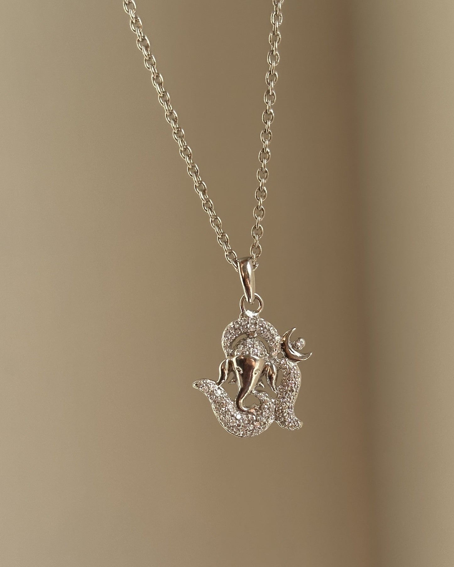 om & ganesha pendant