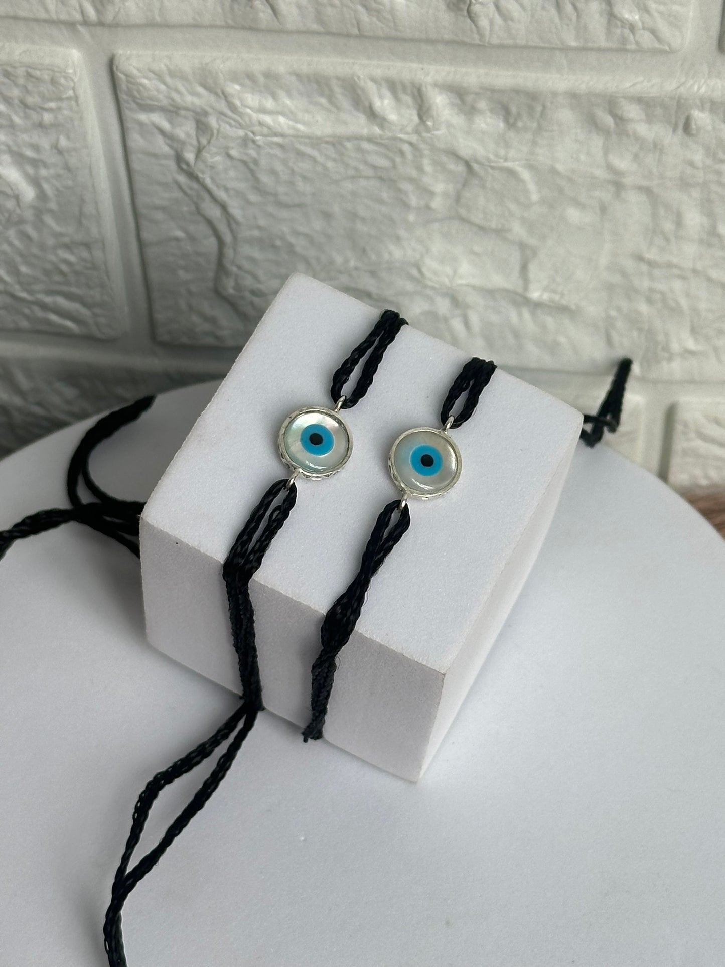 mystic eye couple bands