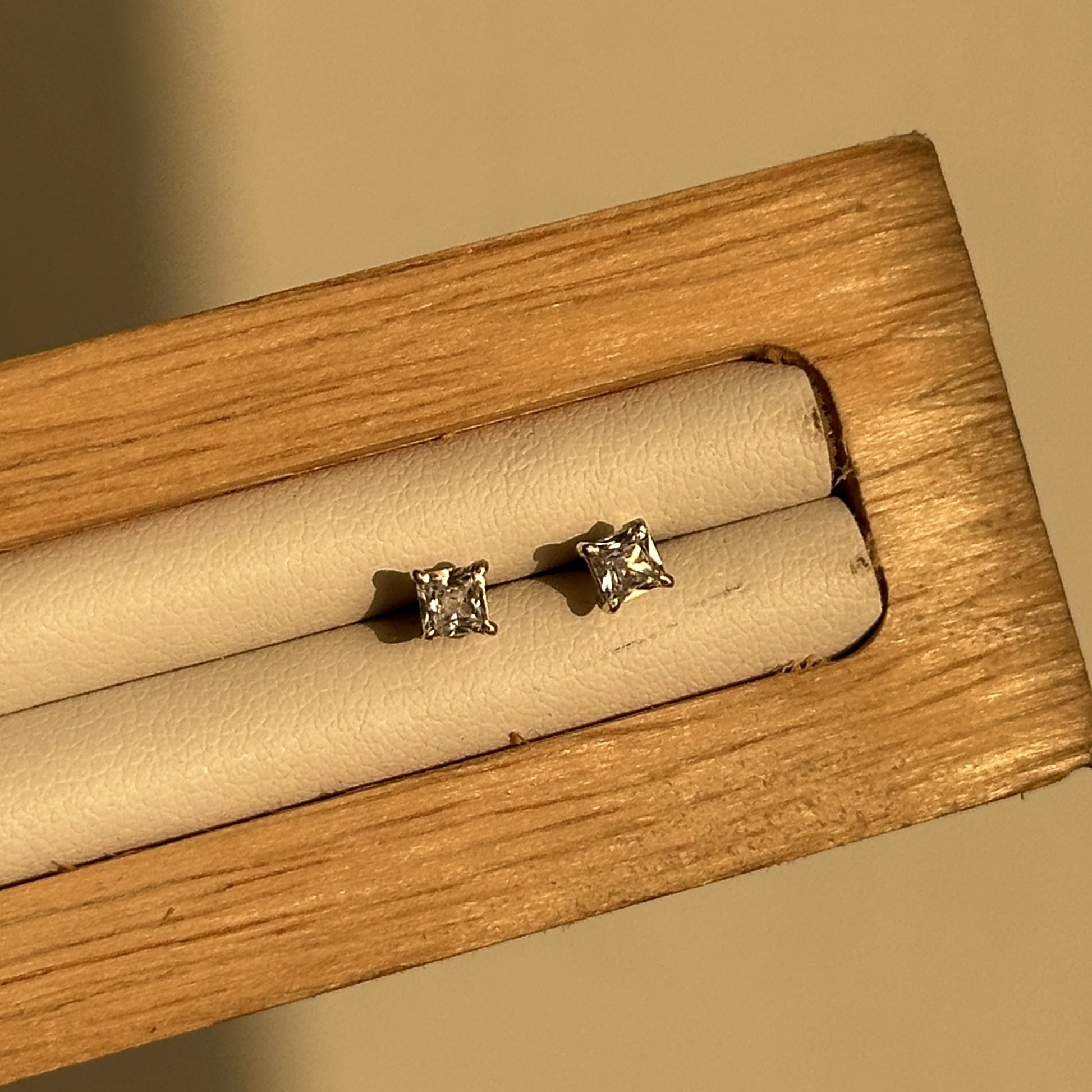 Luna Square Studs 3mm — square-cut white stone studs in 925 sterling silver