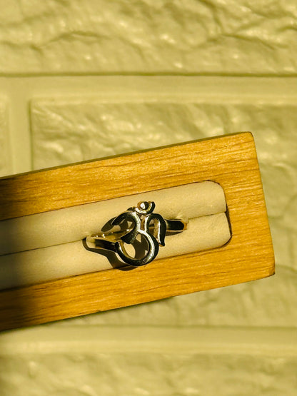 Divine Om Ring