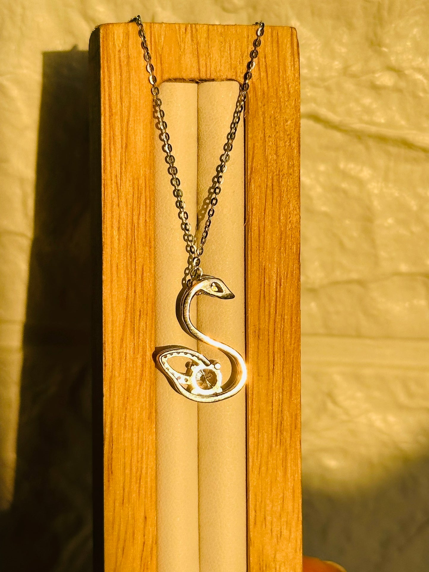 dove spark neckpiece