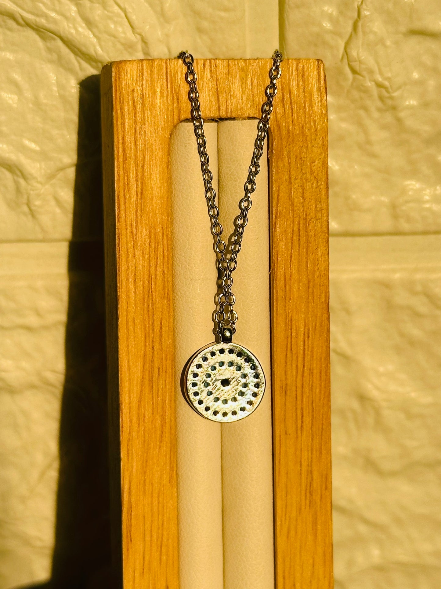 ocean gem neckpiece