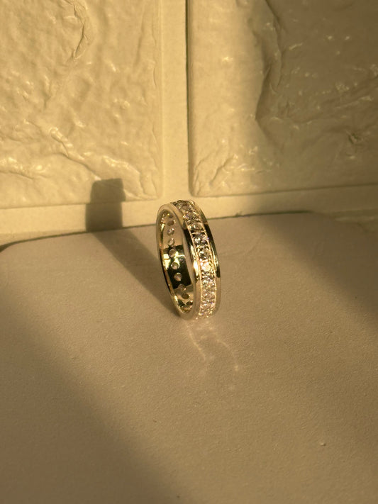 Royal Vibe Ring