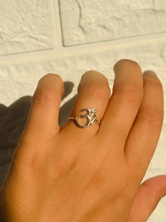 Divine OM Ring