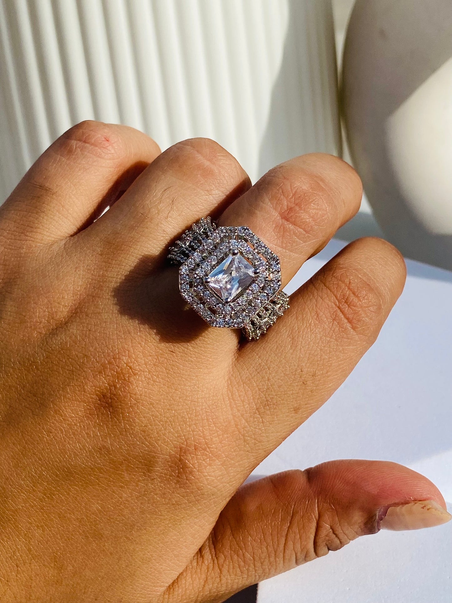 queen solitaire ring 3