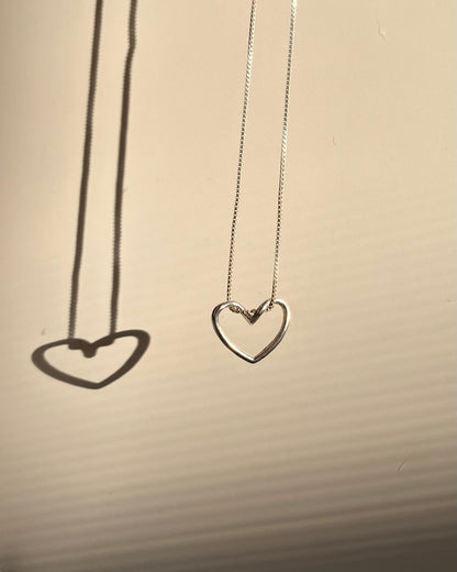 Pinteresty Heart Pendant