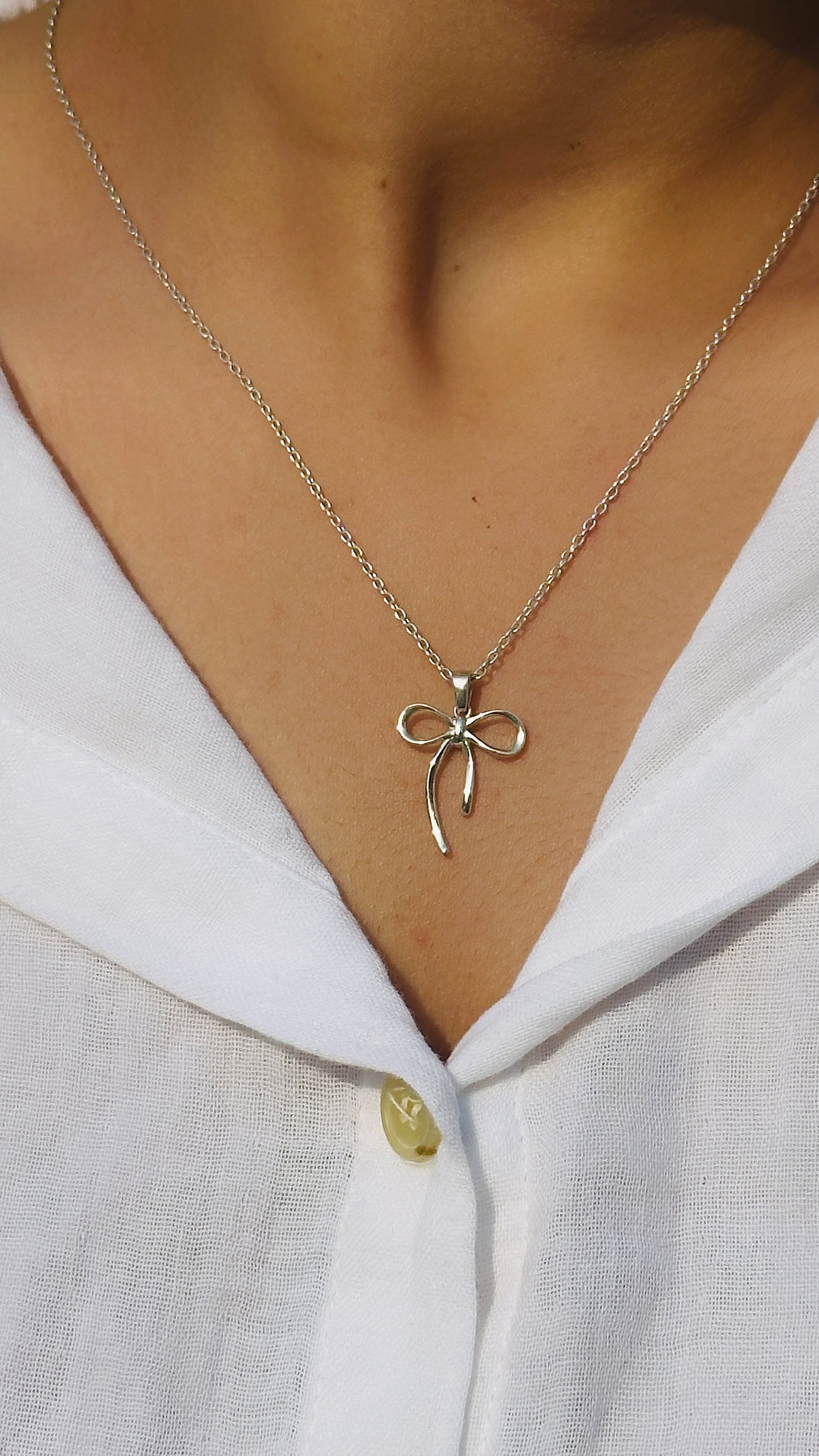 sterling bow neckpiece