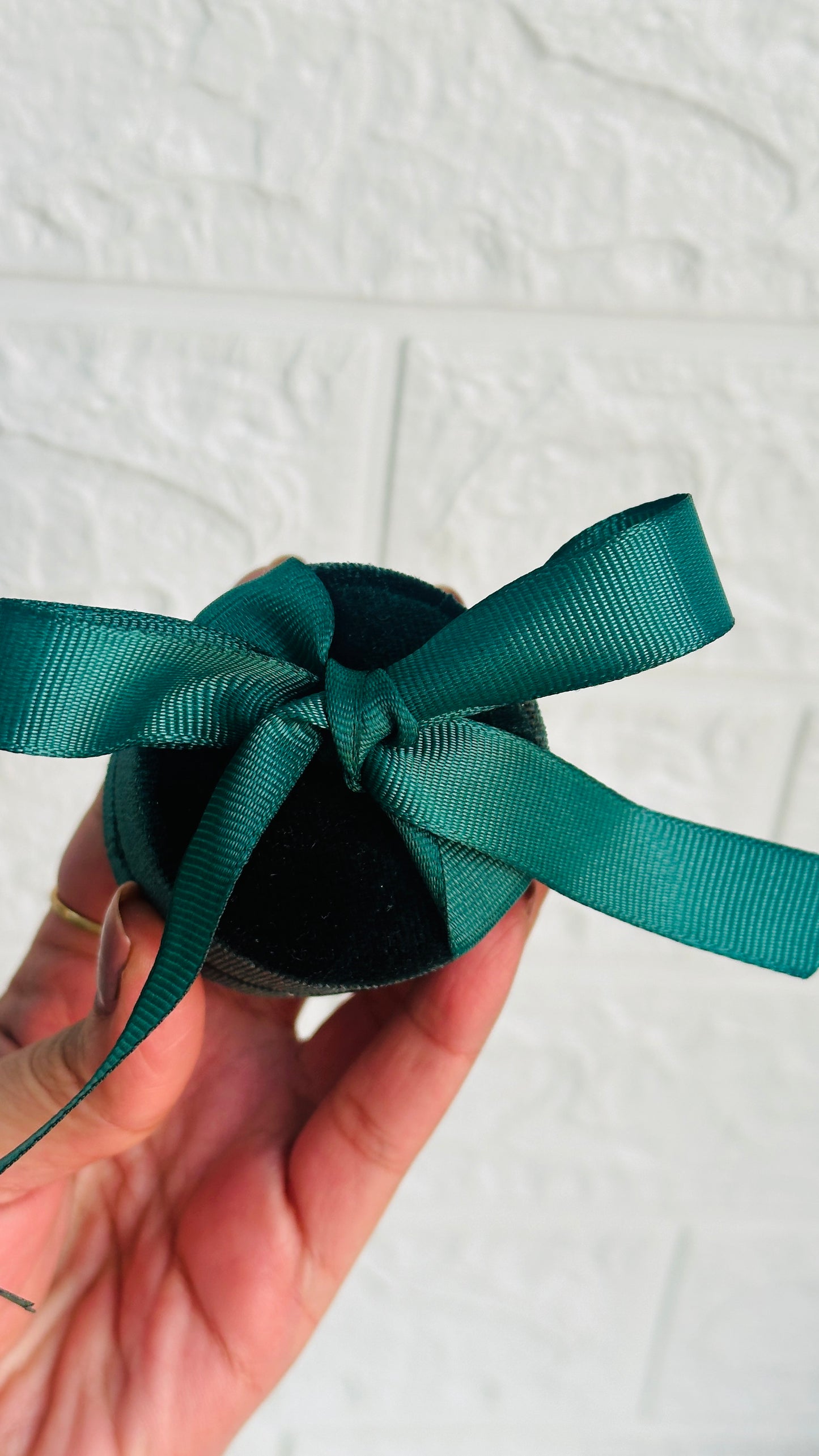 green velvet ring box