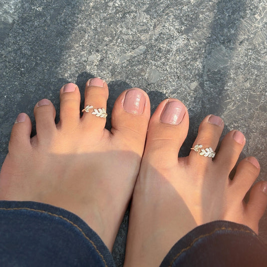 Leafy Toe Rings