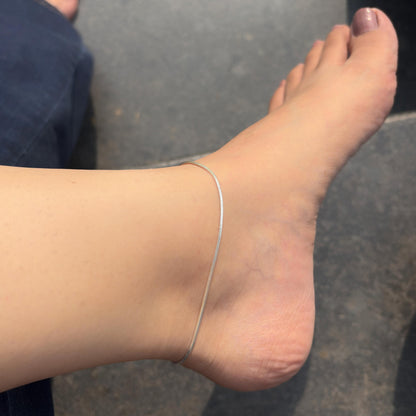 Sleek Square Snake Anklet